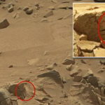 NASA Tangkap Gambar Penampakan Alien Humanoid di Mars